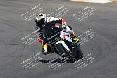 media/Mar-28-2022-Superbike Trackdays (Mon) [[b8603d0f67]]/Open Track Time/Turns 9 and 10/